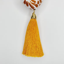 Cargar imagen en el visor de la galería, Corazón chico Talavera amarillo