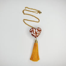 Cargar imagen en el visor de la galería, Corazón chico Talavera amarillo