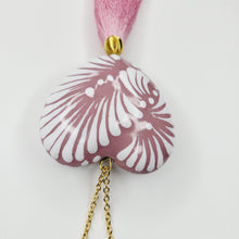 Cargar imagen en el visor de la galería, Corazón grande Talavera rosa