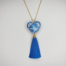 Cargar imagen en el visor de la galería, Corazón grande Talavera azul