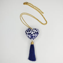 Cargar imagen en el visor de la galería, Corazón chico Talavera tradicional
