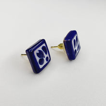 Load image into Gallery viewer, Large square drop earrings
