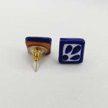 Load image into Gallery viewer, Large square drop earrings
