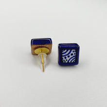 Cargar imagen en el visor de la galería, Aretes Cuadro chico Río
