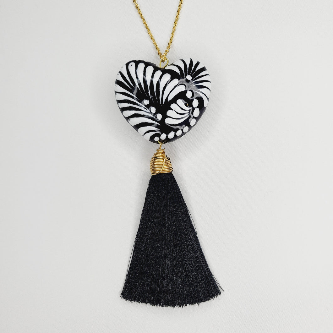 Corazón grande Talavera negro