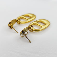 Cargar imagen en el visor de la galería, Aretes Anilla de Lata
