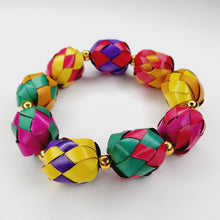 Cargar imagen en el visor de la galería, Pulsera Palma grande Dorada
