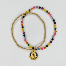 Cargar imagen en el visor de la galería, Pulsera Pan de Muerto Dorado
