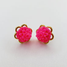 Cargar imagen en el visor de la galería, Aretes Cempasúchil Rosa
