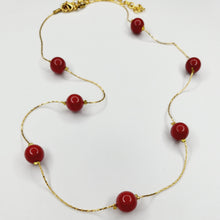 Cargar imagen en el visor de la galería, Collar de Perlas Rojo
