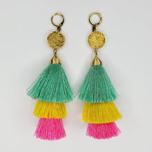 Cargar imagen en el visor de la galería, Arete Borla Grande Verde-Amarillo
