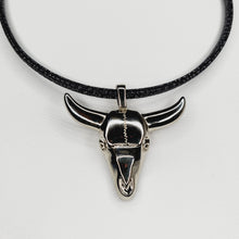 Load image into Gallery viewer, Silver Bull Necklace
