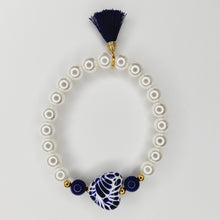 Cargar imagen en el visor de la galería, Pulsera Corazón Talavera - Azul Tradicional
