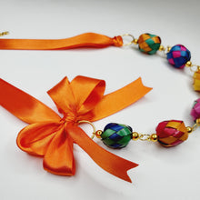Load image into Gallery viewer, Ribbon Necklace with Palm Spheres
