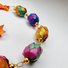 Load image into Gallery viewer, Ribbon Necklace with Palm Spheres
