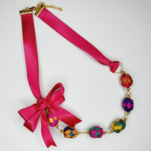Load image into Gallery viewer, Ribbon Necklace with Palm Spheres
