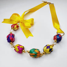 Load image into Gallery viewer, Ribbon Necklace with Palm Spheres
