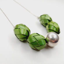 Load image into Gallery viewer, Ribbon Necklace with Palm Spheres
