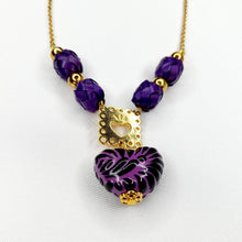 Cargar imagen en el visor de la galería, Corazón Talavera Morado
