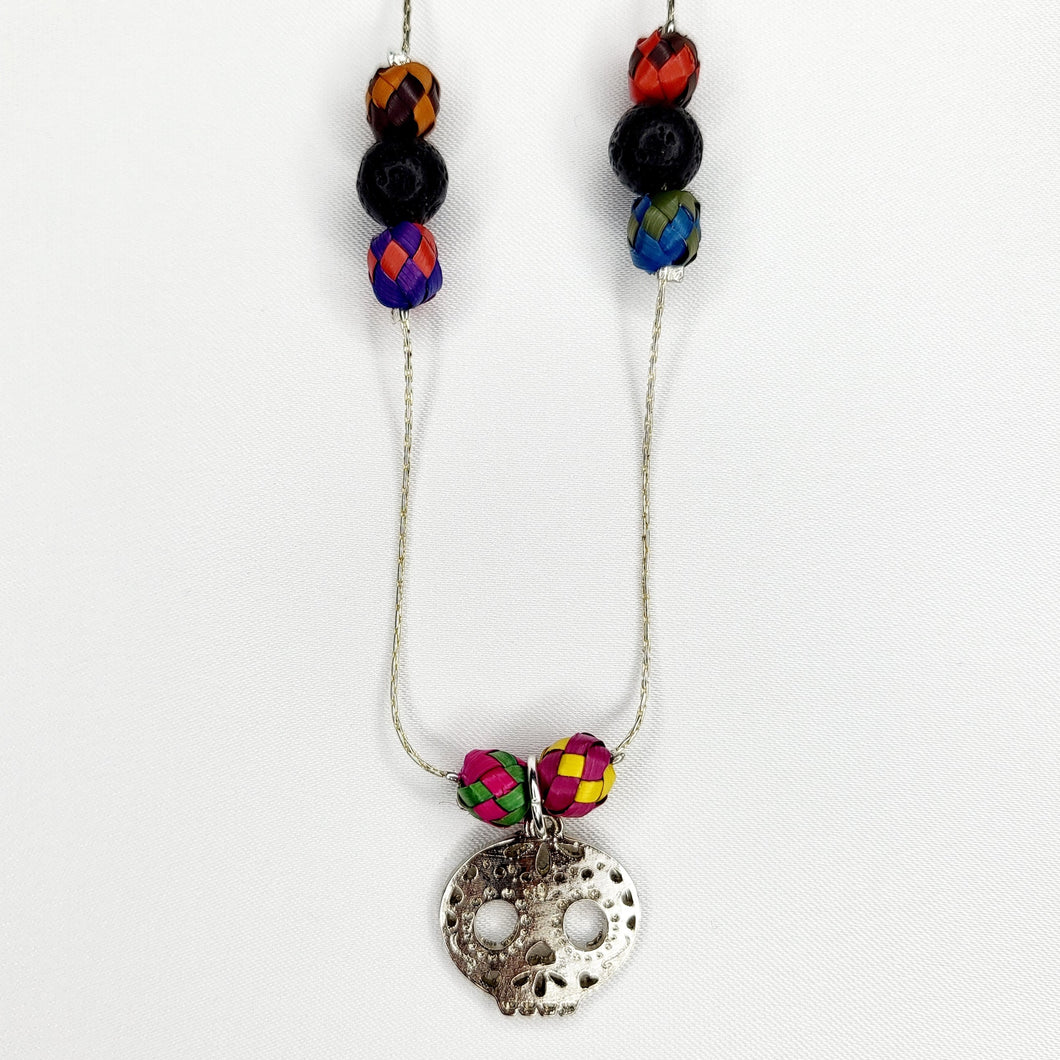 Collar Calaverita Plateada