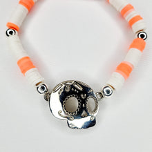Cargar imagen en el visor de la galería, Pulsera Calavera Plateada Caucho
