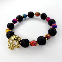 Cargar imagen en el visor de la galería, Pulsera Calavera Palma
