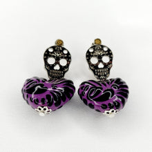 Cargar imagen en el visor de la galería, Calaveras Platedas Corazón Talavera Morado
