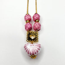 Cargar imagen en el visor de la galería, Corazón Talavera Rosa
