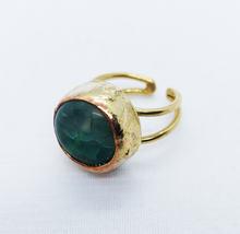 Load image into Gallery viewer, Green Agate Round Ring
